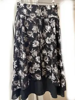 【moussy】花柄フレアスカートのサムネイル