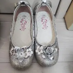 シルバー フォーマルシューズ 花モチーフ　18センチ
