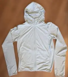 UNIQLO エアリズムUVカットメッシュパーカ（長袖）