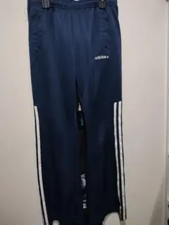 adidas ネイビー ジャージパンツ Mサイズ
