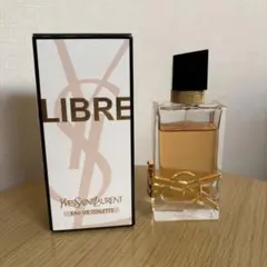 イヴサンローラン　リブレ　オードトワレ　50ml 箱付のサムネイル