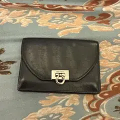 Salvatore Ferragamo ブラックカードケース