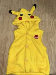 ピカチュウ　ポケモン　フリースベスト