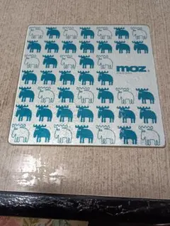 moz 非売品ガラス製動物柄 カッティングボードのサムネイル