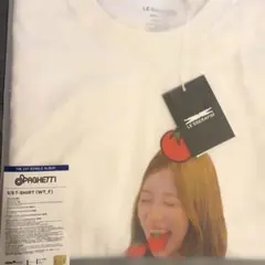 LESSERAFIM ルセラフィム EAT IT UP カズハ Tシャツ