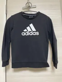 adidas 黒 トレーナー 130サイズ