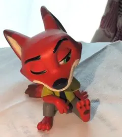 新品　ズートピア　ニック・ワイルド フィギュア