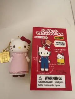 ハローキティ展　シークレットマスコットチャームA エプロン