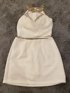 公式完売色♡エンジェルアール　キャバドレス　セットアップ　ホワイト　ビジュー