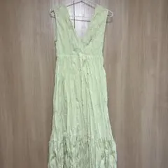 W closet Ｖネックワンピース