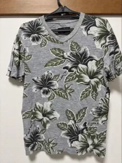 ハイドロゲン　メンズTシャツ　アロハ模様のサムネイル