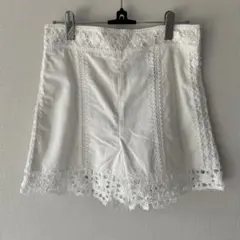 ZARA ホワイト レースショートパンツ XS