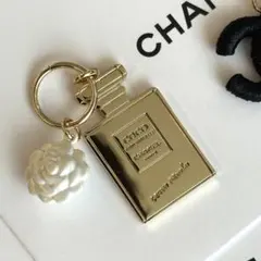 シャネル Chanel ココマドモアゼル ボトル チャーム