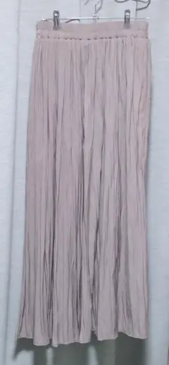 薄茶色　ロングプリーツスカート