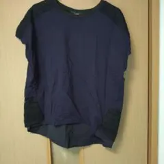値下げ　ブージュルード　レース付きネイビー半袖Tシャツのサムネイル