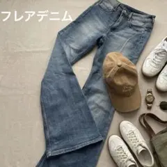 H&M DIVIDED ブーツカットデニム フレアデニム36のサムネイル