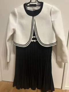 女児フォーマルワンピース美品130