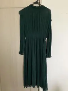 ZARA ダークグリーン プリーツワンピース L