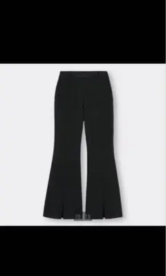 GU スリットフレアパンツ