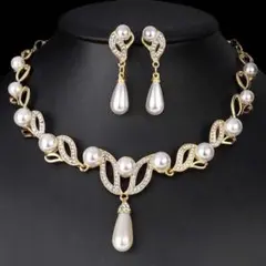 【新品】大粒パール　ゴールド　アクセサリーセット　ピアス　ネックレス　パーティー