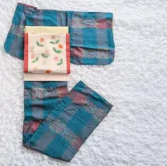 s*n様 職人さんのお墨付！シックなグリーン系＊レアなアンティーク着物(銘仙)