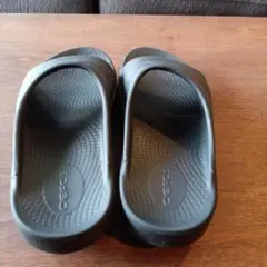 Oofos ブラック EU 37