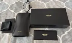 未使用品　トムフォードのサムネイル