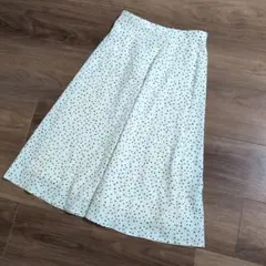 NATURAL BEAUTY BASIC ダルメシアン柄 フレアスカート Mのサムネイル