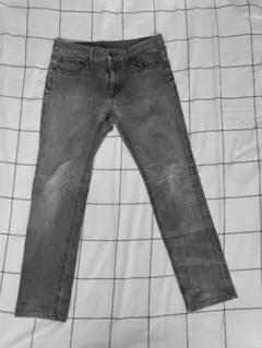 GU グレー デニムパンツ