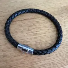 レザーブレスレット 編み込み ブラック
