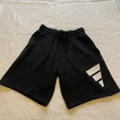 adidas アディダス ショートパンツ ブラック ハーフパンツ