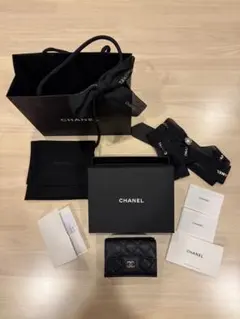 CHANEL マトラッセ　キャビアスキン　スモールウォレット