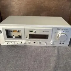 Item thumbnail for item 74181428-3502-4d80-9dfb-b0c4b9296b41