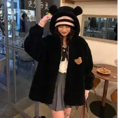 ボアジャケット　もこもこアウター　パーカー　くま耳　フード　ジップアップ　黒
