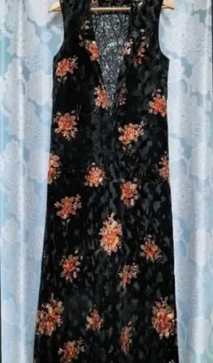 ３月中！✨オーダーメイド限定品✨橙花ベルベット黒ノースリマキシ丈女優ワンピース