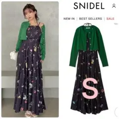 完売色♥️新作新品✨SNIDEL カーデセットフローラルプリントキャミワンピース
