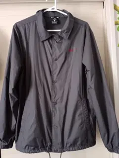 Item thumbnail for item 90b19ebc-78c3-4576-872c-29939e338901