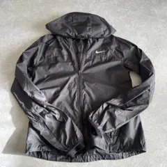 Nike ブラック ウィンドブレーカー フード付き