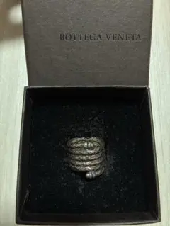 BOTTEGA VENETA 箱付き リング 希少品 シルバー 2026年最新】Bottega Veneta 付属品：箱 メンズ リング・指輪の人気
