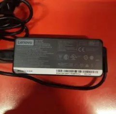 Lenovo 65W USB Type-C 電源アダプター