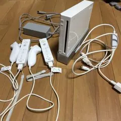 Wii本体+コントローラー2セット