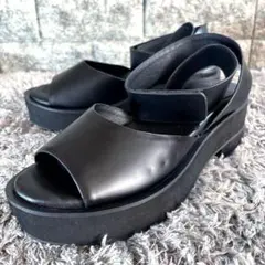 Item thumbnail for item f52ec93d-a35f-40bf-b767-a32f620043f9