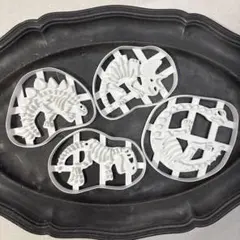 恐竜　クッキー型　粘度などの型押し4点セット