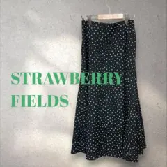 美品✨STRAWBERRY FIELDS ✨フレアスカート 黒白スクエアドット