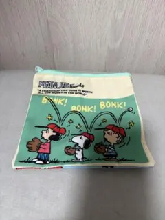 スヌーピー ガチャ　ミニポーチ