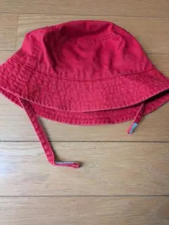 baby GAP 赤色ハット 12-18ヶ月