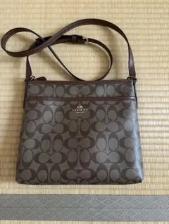 COACH ショルダーバッグ シグネチャー ブラウン