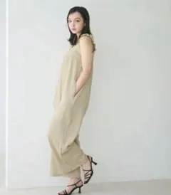 coca肩フリルオールインワン