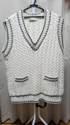 ZARA ケーブルニット Vネック ベスト ニットベスト