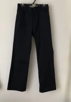 黒パンツ レディース